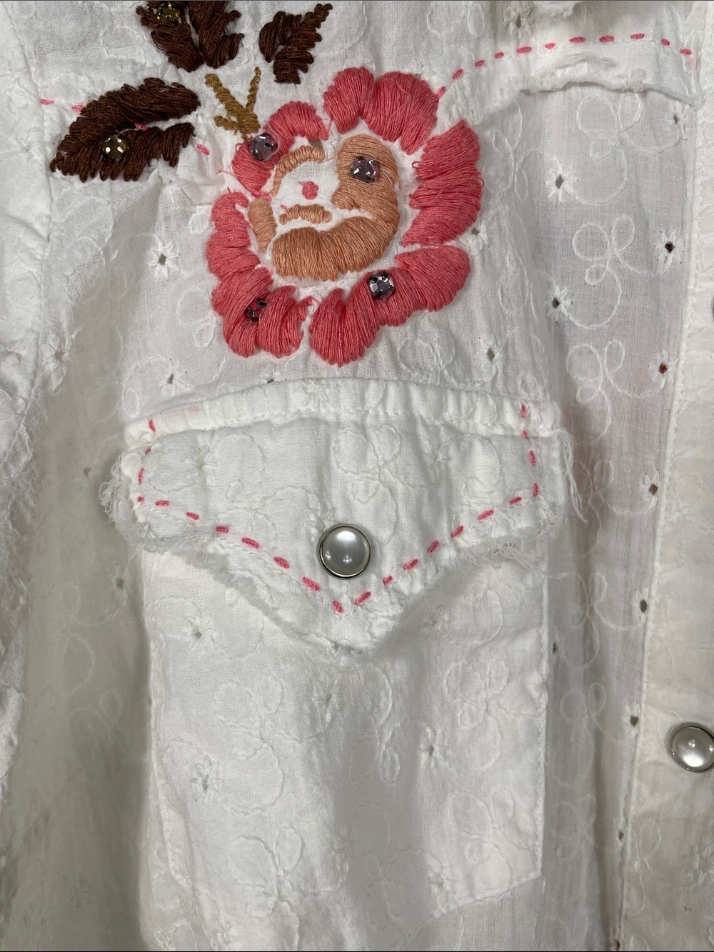 Roper White Eyelet Button-Down Shirt with Pink Floral Embroidery - Picture 4 of 8